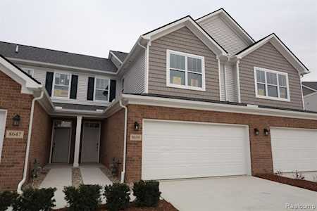 8659 Grove St Washington, MI 48094