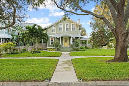 105 19th Avenue S St. Petersburg, FL 33705