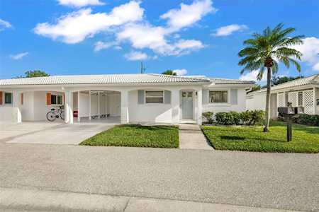 898 Spanish Dr S Longboat Key, FL 34228
