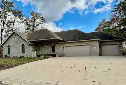 219 Woodland Trail Hartford City, IN 47348