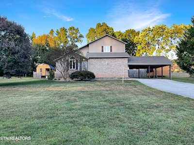105 Rockford Heights Rd Rockford, TN 37853