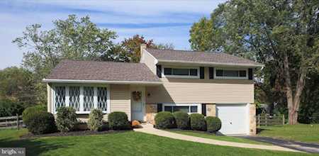 116 Valley Rd Exton, PA 19341