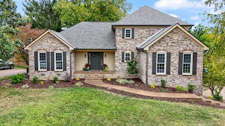 605 Glen Oaks Dr Franklin, TN 37067