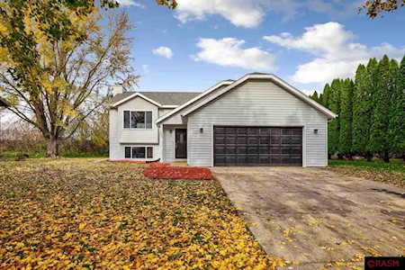2308 Fair St Mankato, MN 56001