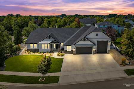 1897 N Little Salmon Way Eagle, ID 83616