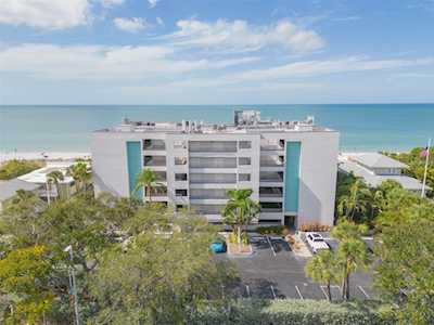420 Gulf Blvd #502 Indian Rocks Beach, FL 33785