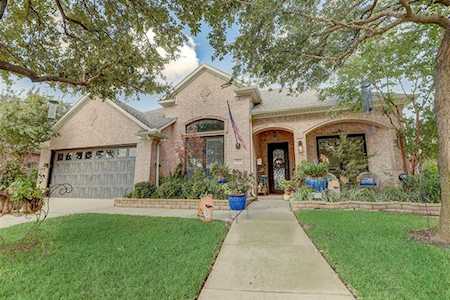 2821 Los Alamos Trail Fort Worth, TX 76131