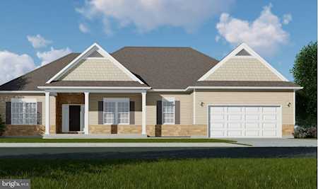 2015 N. Fall Harvest Drive Mechanicsburg, PA 17055