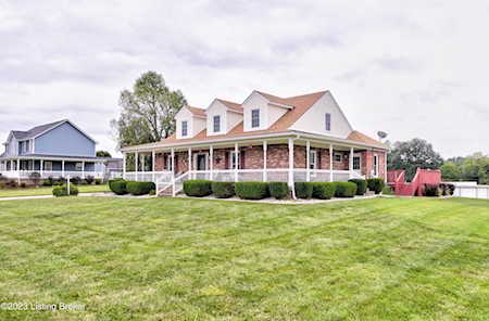 451 Millers Crossing Shepherdsville, KY 40165
