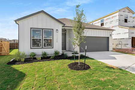 17413 Emperador DR Pflugerville, TX 78664