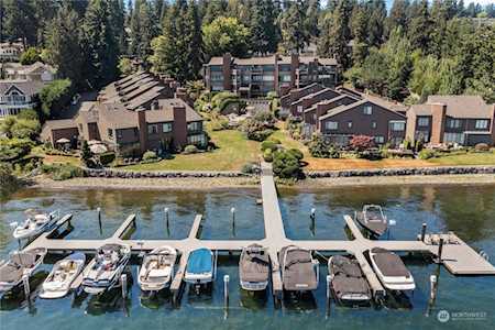 3110 W Lake Sammamish Parkway SE #26 Bellevue, WA 98008