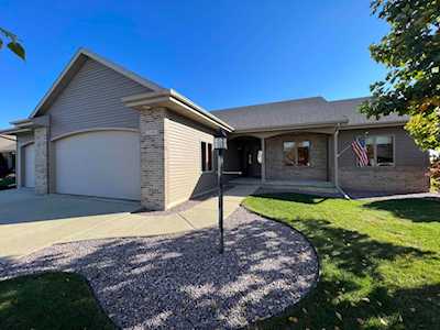 2648 Meadowview Dr Janesville, WI 53546