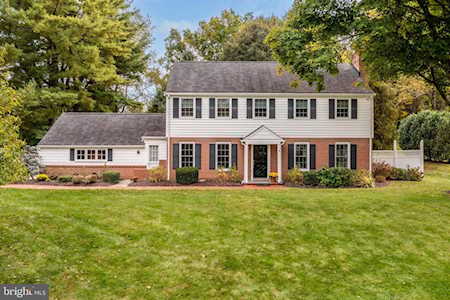 713 Camp Woods Rd Villanova, PA 19085