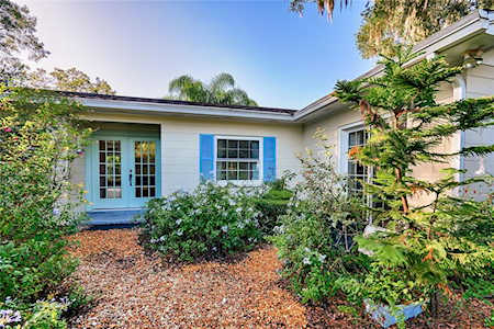 4321 NW 19th Ave Gainesville, FL 32605