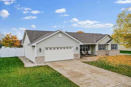 334 Cross Gate Ln De Pere, City of De Pere, WI 54115
