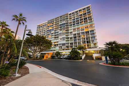 1760 Avenida Del Mundo #1110 Coronado, CA 92118