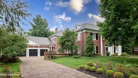 531 Barberry Ln Louisville, KY 40206