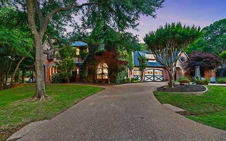 2717 Sun Meadow Drive Flower Mound, TX 75022