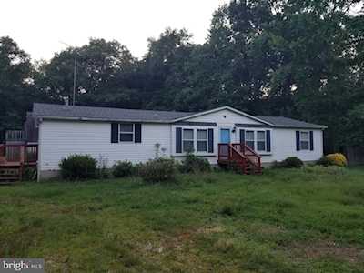 1325 Chandlers Rd Felton, DE 19943