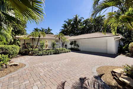 5 Barefoot Lane Lantana, FL 33462