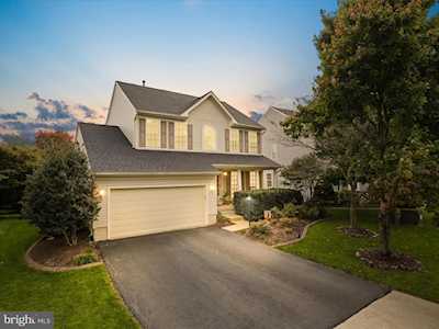 25374 Vacation Place Aldie, VA 20105
