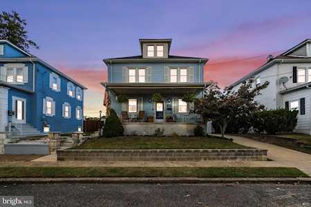 4447 Burwood Ave Pennsauken, NJ 08109
