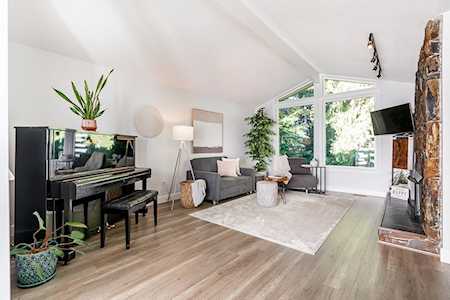 665 Foresthill Place Port Moody, BC V3H 3A2