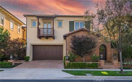 126 Long Fence Irvine, CA 92602