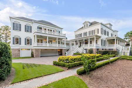 9 Hazelhurst Street Charleston, SC 29492