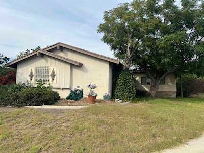 5675 Marengo Ave. La Mesa, CA 91942