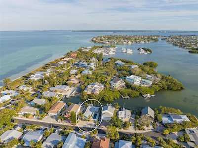 519 South Dr Anna Maria, FL 34216