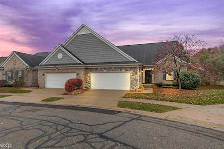647 Telya Ridge Milford Vlg, MI 48381