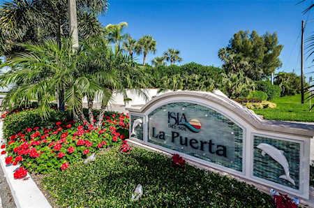 5541 Puerta Del Sol Blvd S #313 St. Petersburg, FL 33715