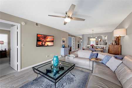 820 New Waterford Dr #M-104 Naples, FL 34104