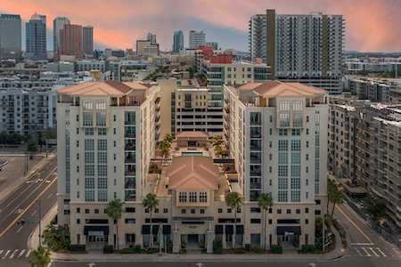 1238 E Kennedy Blvd #1004 Tampa, FL 33602