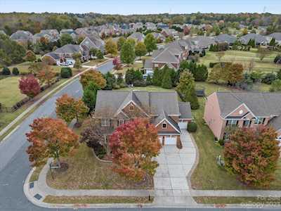 2510 Creek Manor Dr Waxhaw, NC 28173