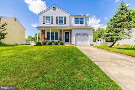 38 Crescent Hollow Dr Sewell, NJ 08080