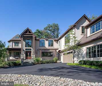 9805 Logan Dr Potomac, MD 20854