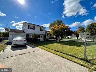 54 Knox Blvd Marlton, NJ 08053