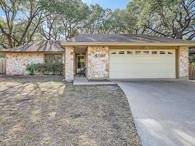 501 Strawberry CV Austin, TX 78745