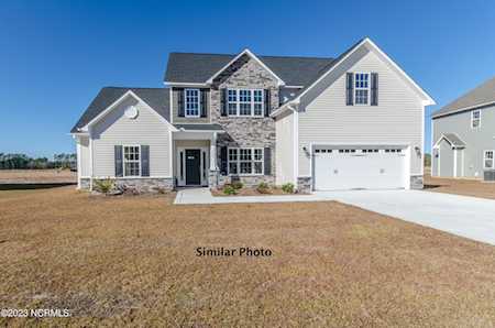 915 Coddington Cove Jacksonville, NC 28546