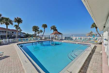 Bermuda Bay Gated Beach Club - Townhouse With New Renovation - St.  Petersburg - Clearwater