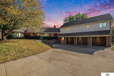 1511 Elm St Bellevue, NE 68005