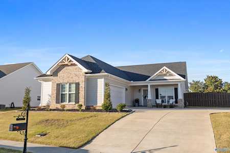 4337 SE Willow Bend Lane Owens Cross Roads, AL 35763