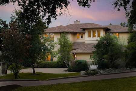 106 Ajuga CT Lakeway, TX 78734