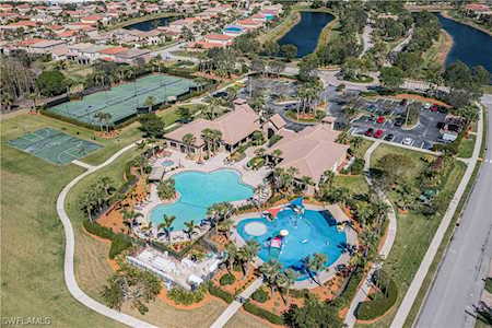 10482 Winged Elm Ln Fort Myers, FL 33913