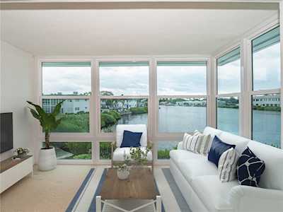 2800 Indian River Blvd Vero Beach, FL 32960