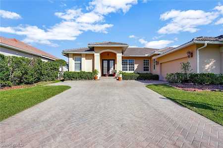 8309 Southwind Bay Circle Fort Myers, FL 33908