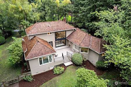 4100 118th Ave NE Kirkland, WA 98033