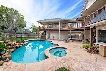 2206 Enchanted Path Ct Richmond, TX 77406